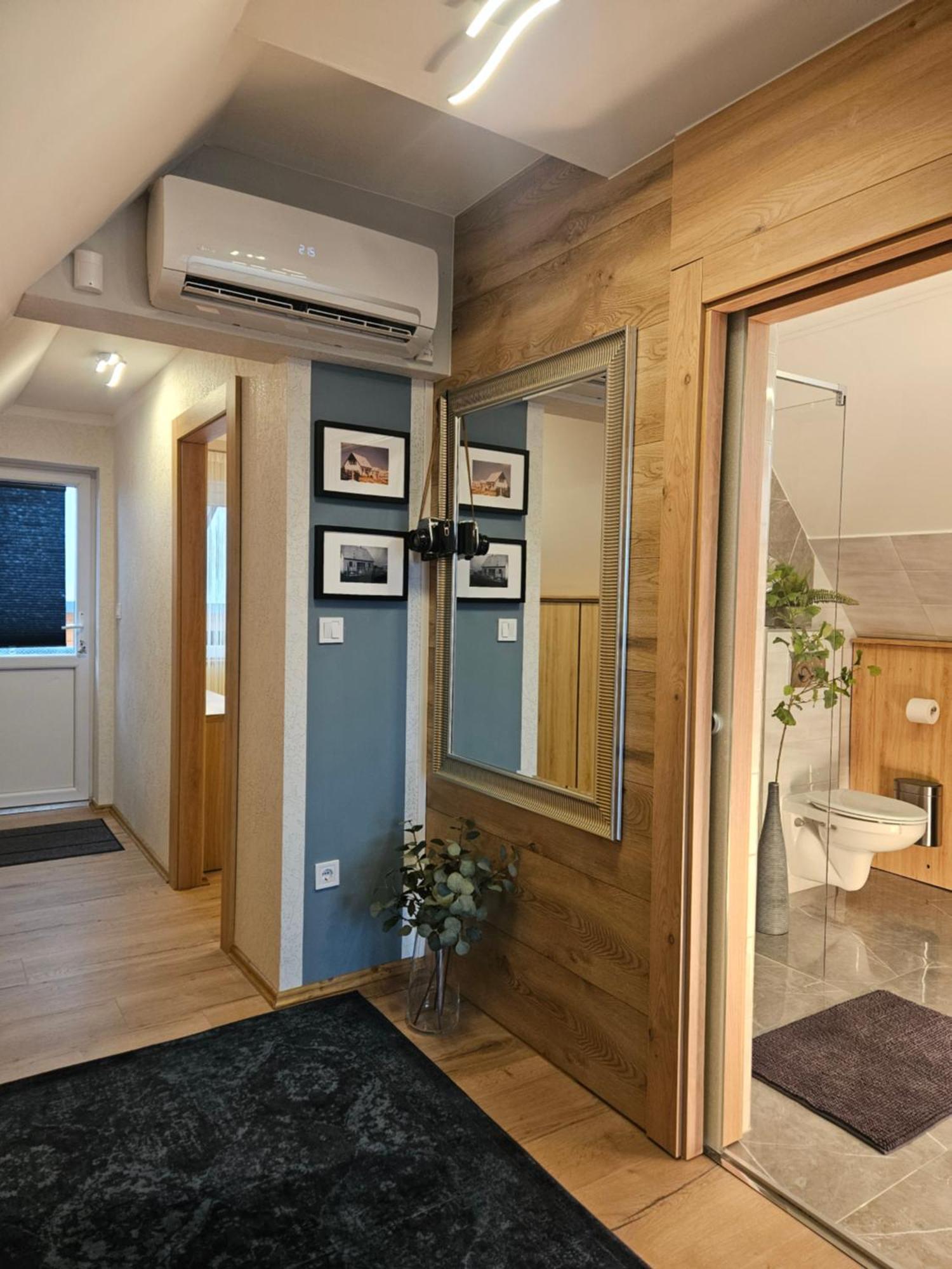 Otium Wellness Apartmanhaz Балатонакараттья Экстерьер фото